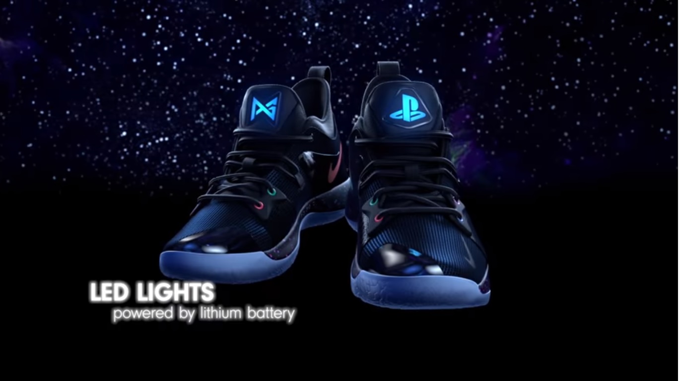 Sepatu Nike Playstation dengan lampu LED